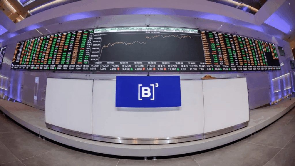 Ibovespa renova recordes puxado por Petrobras, bancos e fala de Trump sobre Lula