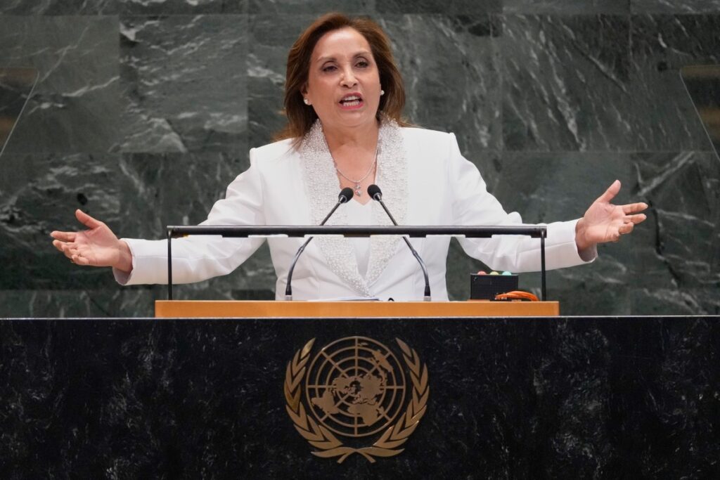 Ministério Público do Peru pede que Boluarte seja impedida de deixar o país em meio a investigações