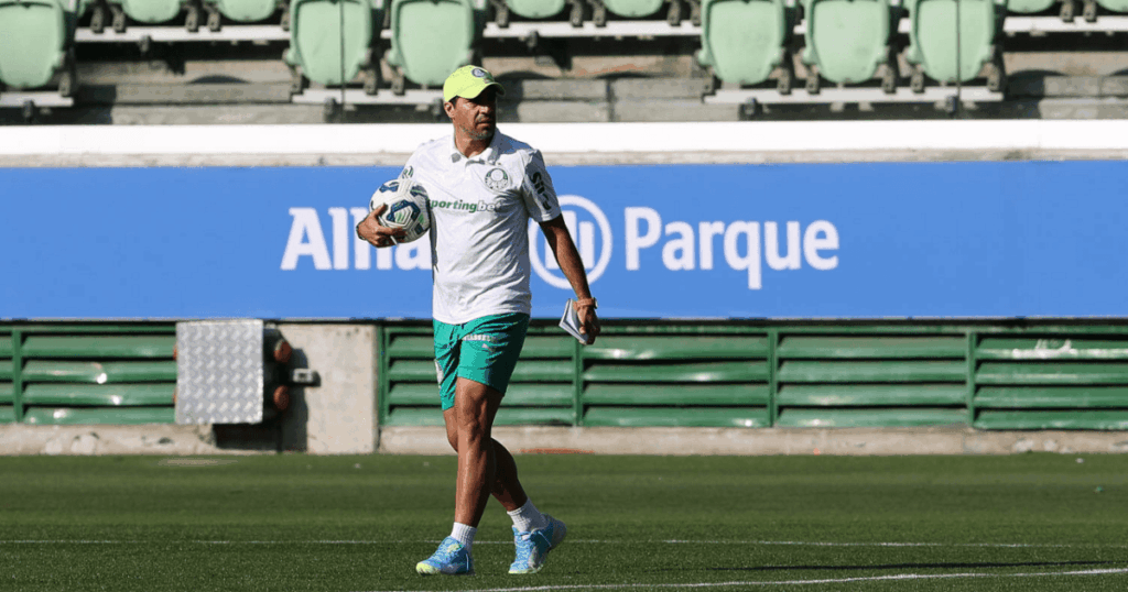 Palmeiras deve ter reforço para jogo contra o Flamengo pelo Brasileiro