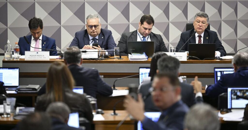 CPMI do INSS já pediu a prisão preventiva de 27 pessoas