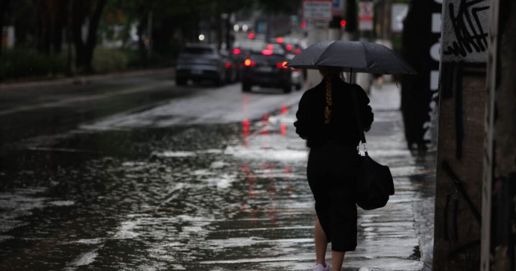 Ventos de até 70km/h: Defesa Civil emite alerta de temporal em SP Ventos de até 70km/h: Defesa Civil emite alerta de temporal em SP