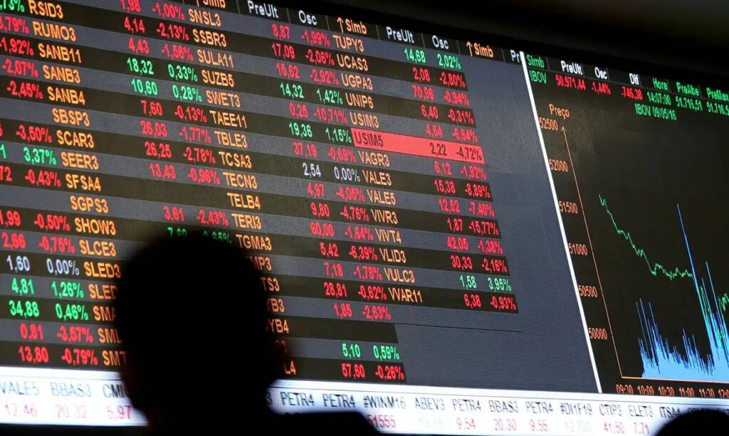 Ibovespa dispara e passa dos 182 mil pontos por 1ª vez com IPCA-15 abaixo do esperado