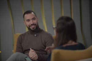 Gil do Vigor avalia trajetória e critica meritocracia