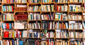 The New York Times elege os 10 melhores livros de 2025; confira