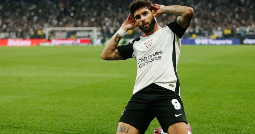 Yuri Alberto exalta Hugo Souza, elogia torcida e pede foco na final