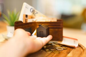 Comprar imóvel em 2026 é uma boa ideia? Vale esperar os juros abaixarem?