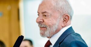 Camilo Santana à CNN: Lula tem ampliado sua popularidade no Nordeste