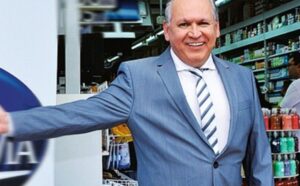 Dono da Ultrafarma é denunciado por corrupção ativa em esquema de R$ 1 bi em propinas