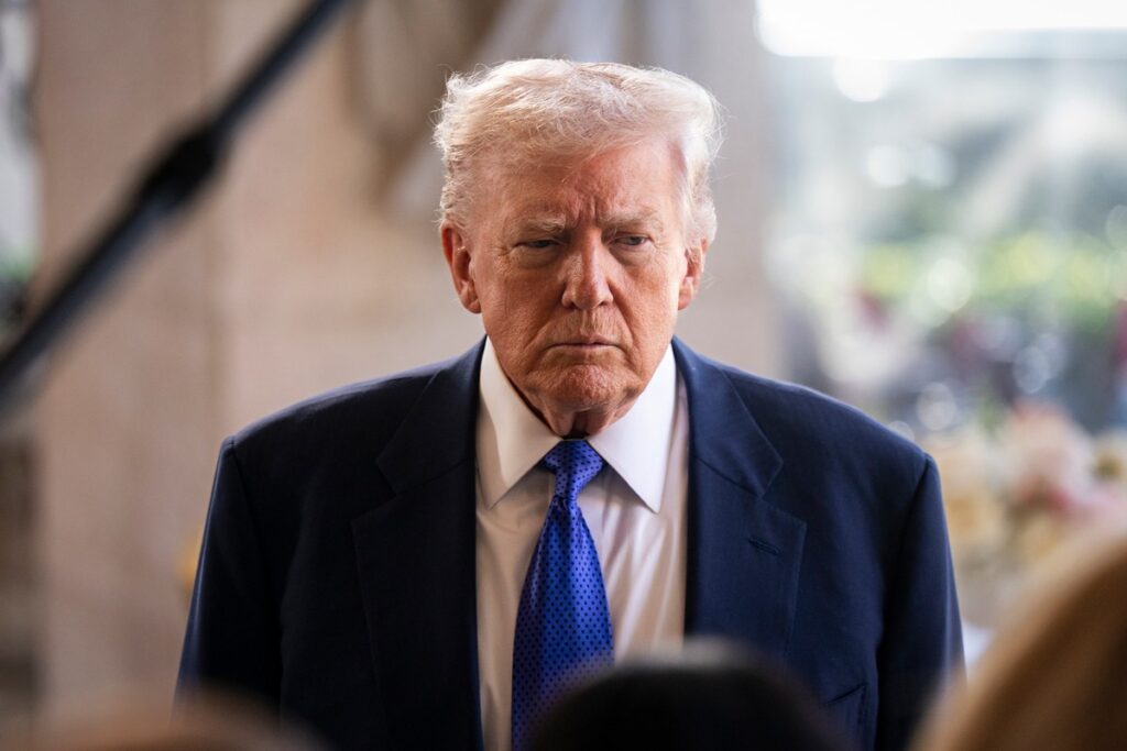 Análise: Um ano após tarifaço de Trump, comércio global sofre com incertezas | Mundo
