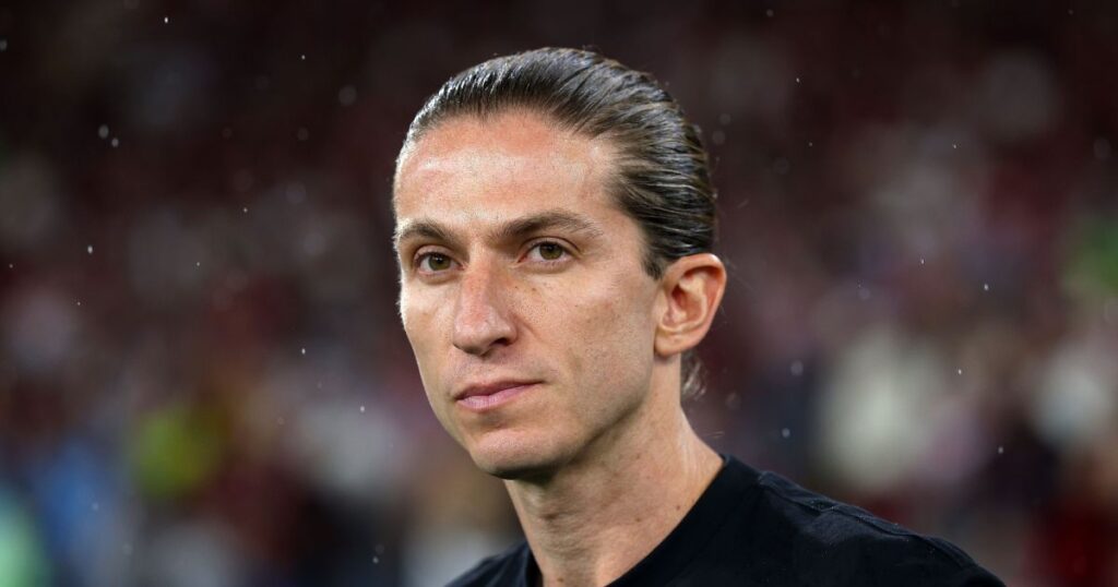 “Filipe Luís”: torcida do Flamengo grita nome de treinador em final