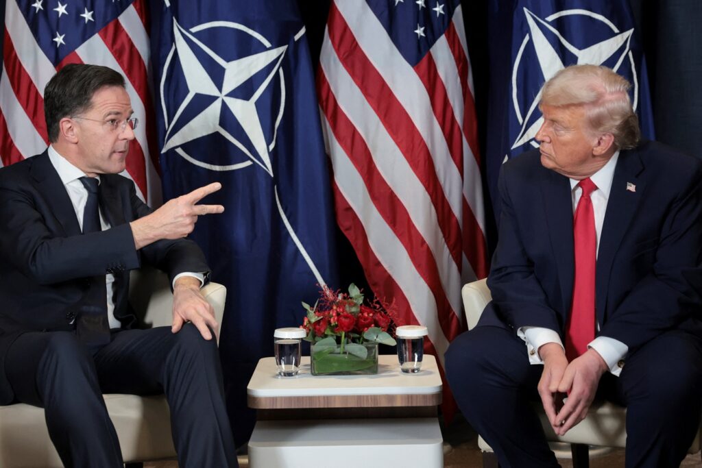 Desgastada por Trump, Otan avalia encerrar prática de cúpulas anuais