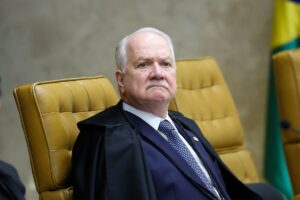 Fachin diz que vai colocar 'ordem' sobre penduricalhos, mas com 'respeito à magistratura' | Política