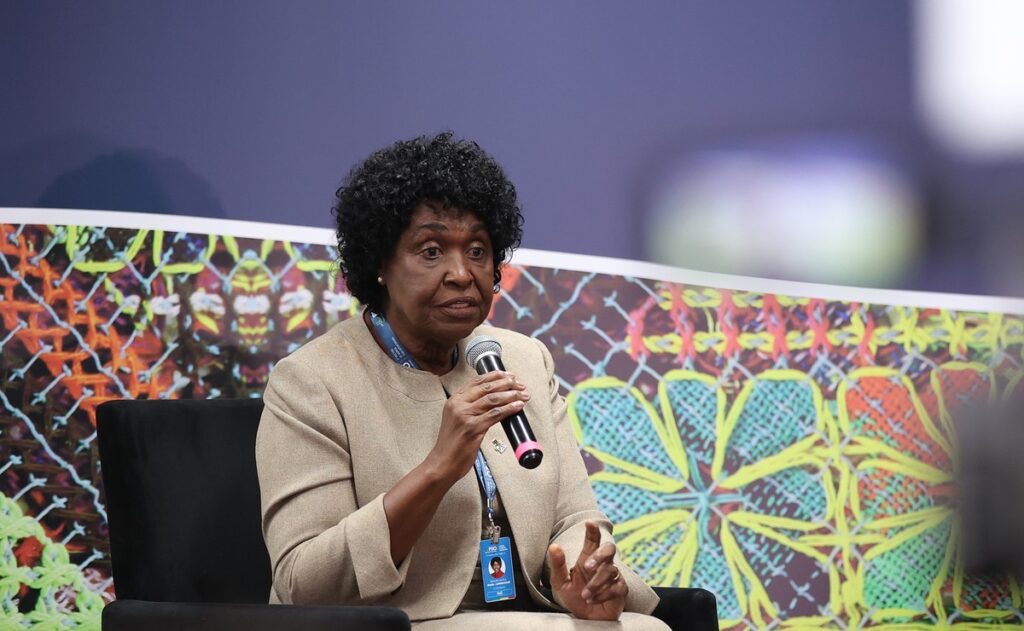 PT do Rio oficializa apoio a Eduardo Paes e anuncia Benedita ao Senado | Política PT do Rio oficializa apoio a Eduardo Paes e anuncia Benedita ao Senado | Política