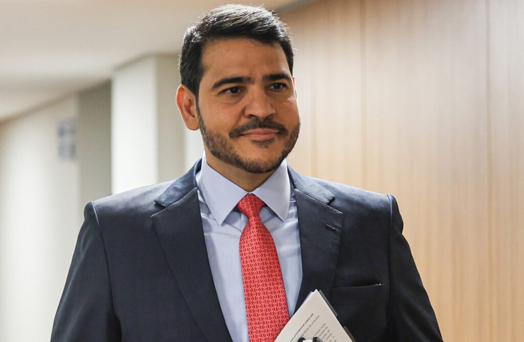 AGU deve realizar concurso com 170 vagas para carreiras jurídicas ainda este ano | Concursos públicos AGU deve realizar concurso com 170 vagas para carreiras jurídicas ainda este ano | Concursos públicos