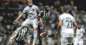 Atlético-MG vacila no final e cede empate ao Botafogo nos acréscimos