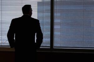 Executivos enxergam a relevância da geopolítica para os negócios, segundo pesquisa do IBGC | Empresas