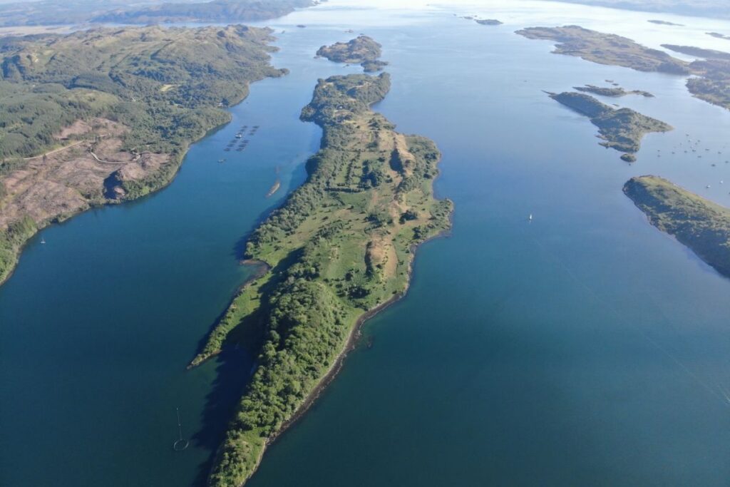 Ilha particular está à venda na Escócia por quase R$ 67 milhões; veja fotos Ilha particular está à venda na Escócia por quase R$ 67 milhões; veja fotos