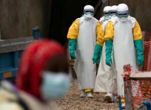 OMS declara surto de ebola no Congo e Uganda como 'emergência de saúde pública de importância internacional' | Finanças