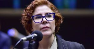 AGU aciona Corte de Cassação da Itália por extradição de Zambelli