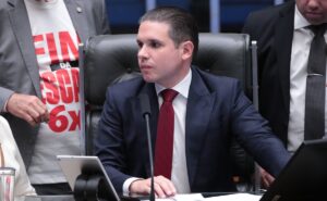 Motta quer votar projeto contra a escala 6x1 próxima semana | Política