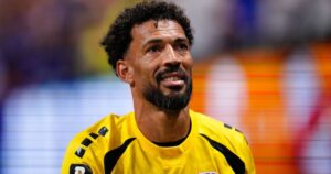 Sensação da Copa do Mundo, goleiro Vozinha é oferecido a clube brasileiro