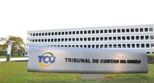 TCU propõe reajuste de gratificações após liberar penduricalhos