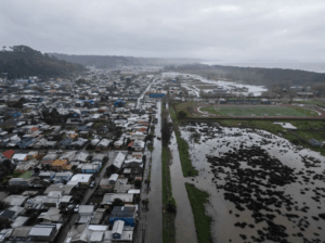temporal deixa mortos, provoca inundações e ventos superiores a 100 km/h